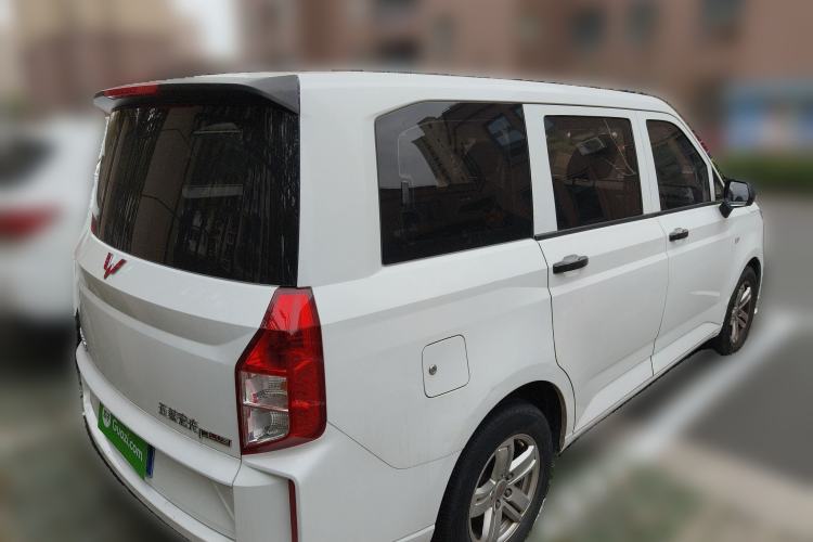 Used Wuling Hongguang PLUS 2020 1.5L Manual Standard Edition 5 Seats Rear Right 45 Deg