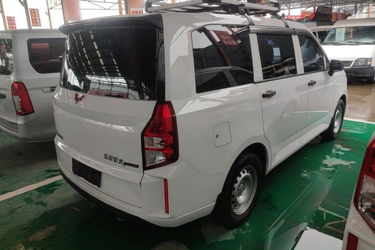 Used Wuling Hongguang PLUS 2020 1.5L Manual Standard Edition 5 Seats Rear Right 45 Deg