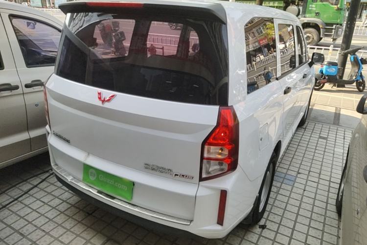 Used Wuling Hongguang PLUS 2020 1.5L Manual Standard Edition 7-Seater Rear Right 45 Deg
