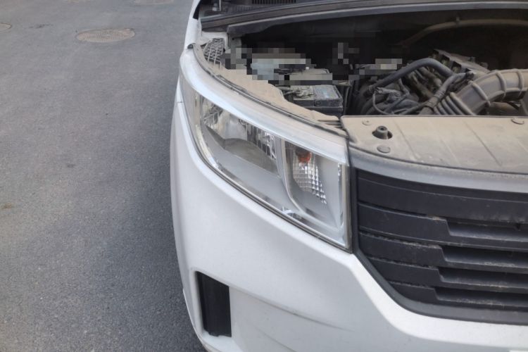 Used Wuling Hongguang PLUS 2020 1.5L Manual Standard Edition 5 Seats Right Front Headlight