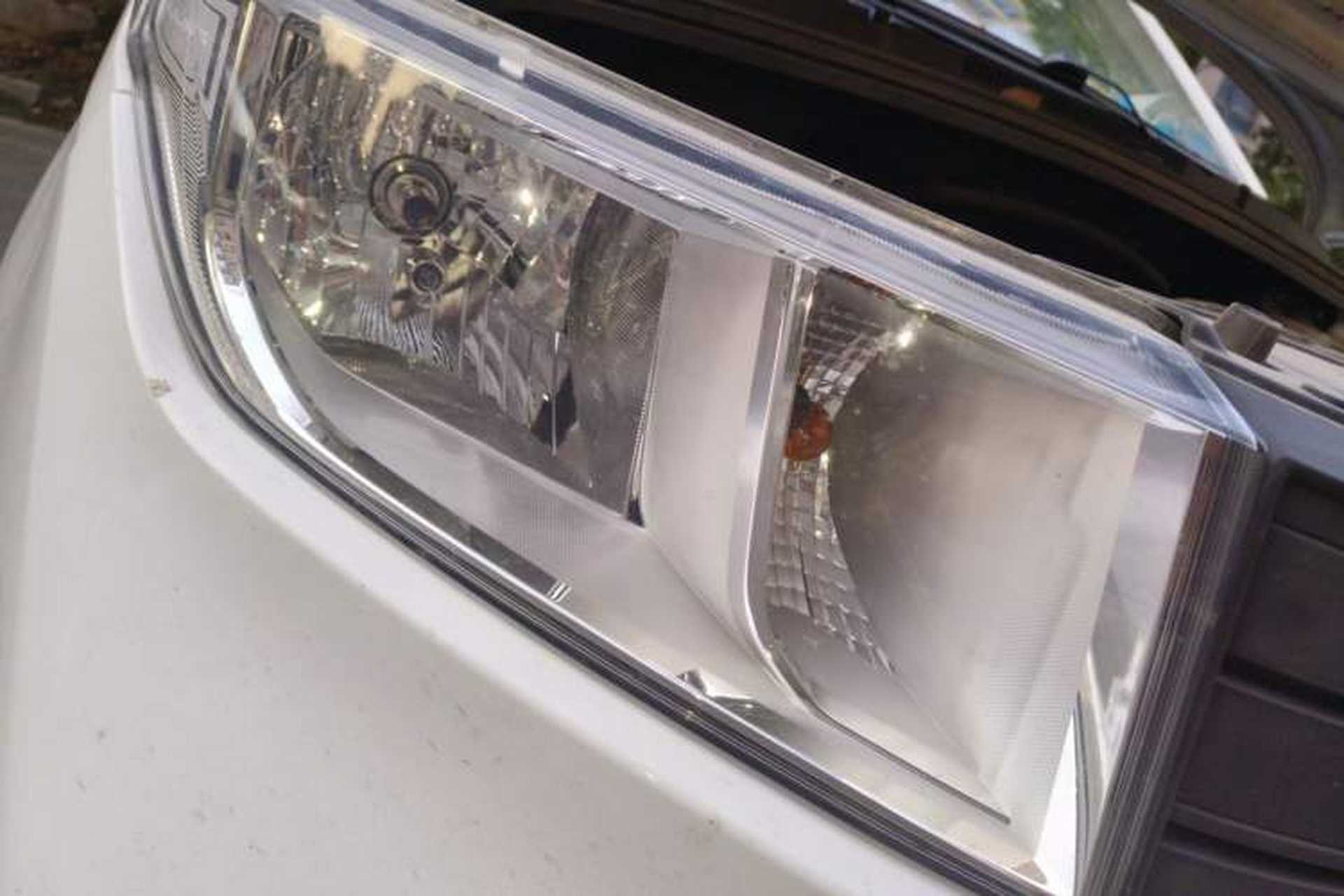 Used Wuling Hongguang PLUS 2020 1.5L Manual Standard Edition 5 Seats Right Front Headlight
