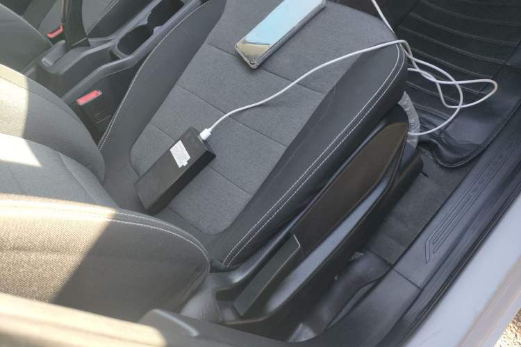 Used Wuling Hongguang PLUS 2020 1.5L Manual Standard Edition 5 Seats Right Front Seat
