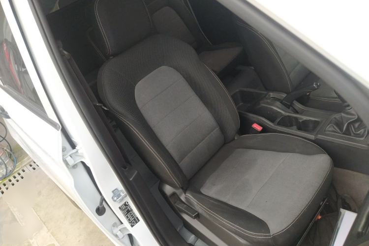Used Wuling Hongguang PLUS 2020 1.5L Manual Standard Edition 7-Seater Right Front Seat
