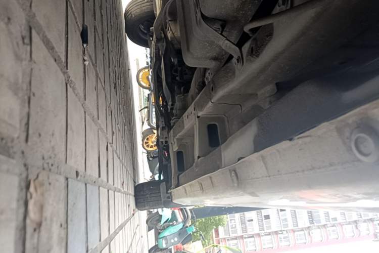 Used Wuling Hongguang PLUS 2020 1.5L Manual Standard Edition 7-Seater Right Side Sill