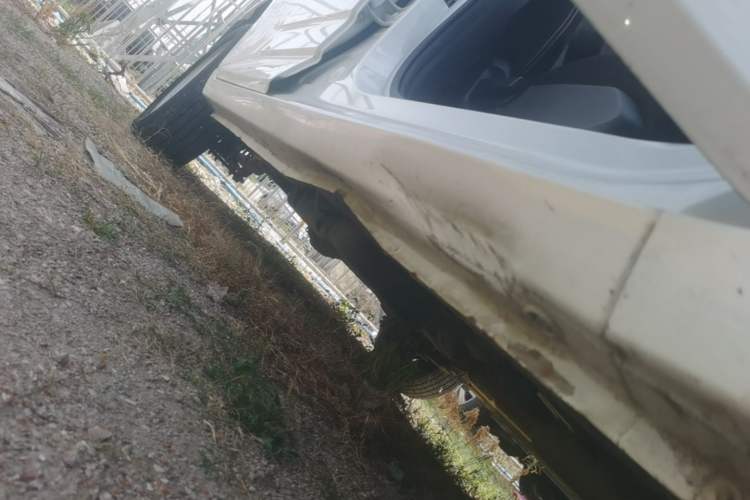 Used Wuling Hongguang PLUS 2020 1.5L Manual Standard Edition 5 Seats Right Side Sill