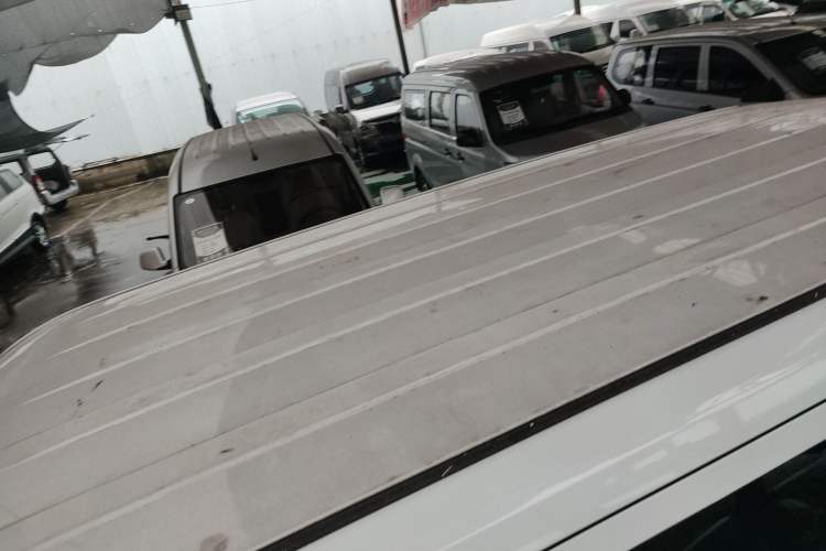 Used Wuling Hongguang PLUS 2020 1.5L Manual Standard Edition 5 Seats Roof