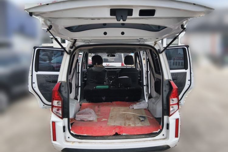 Used Wuling Hongguang PLUS 2020 1.5L Manual Standard Edition 5 Seats Trunk