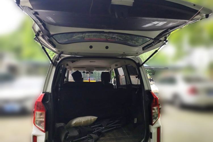 Used Wuling Hongguang PLUS 2020 1.5L Manual Standard Edition 7-Seater Trunk