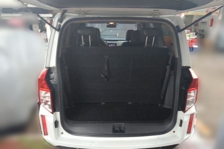Used Wuling Hongguang PLUS 2020 1.5L Manual Comfort 7-Seater Trunk