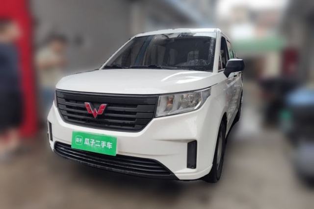 Used Wuling Hongguang PLUS 2020 1.5L Manual Standard Edition 5 Seats