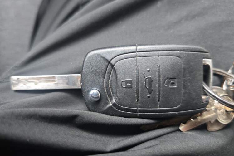 Used Wuling Hongguang PLUS 2020 1.5L Manual Standard Edition 7-Seater Vehicle Key