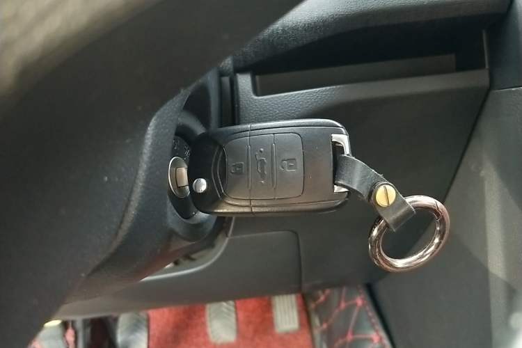 Used Wuling Hongguang PLUS 2020 1.5L Manual Standard Edition 7-Seater Vehicle Key