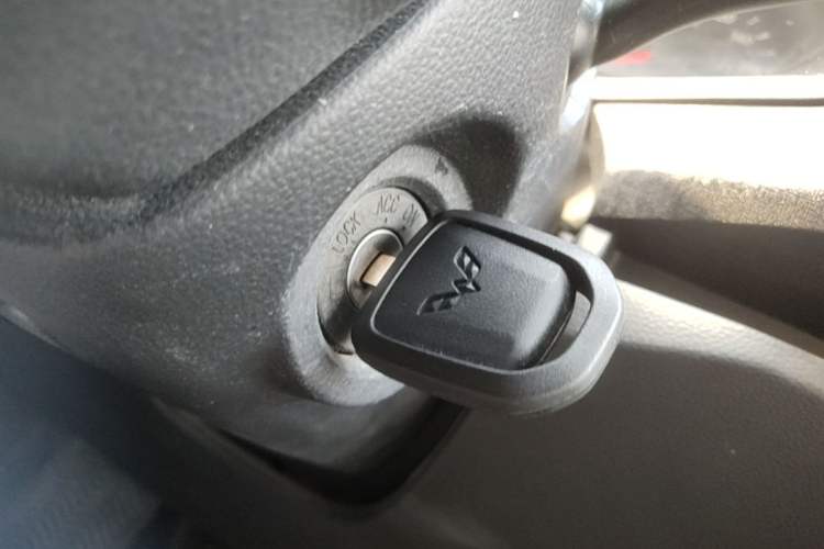 Used Wuling Hongguang PLUS 2020 1.5L Manual Standard Edition 7-Seater Vehicle Key