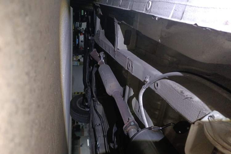 Used Wuling Hongguang PLUS 2021 Commercial Version 1.5L Manual Standard Edition 7-Seater Chassis Rear Left