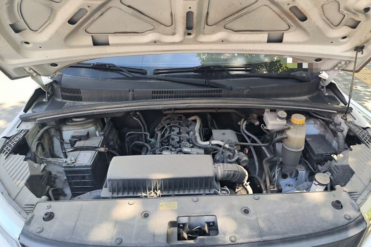 Used Wuling Hongguang PLUS 2021 Commercial Version 1.5T Manual Standard Edition 7-Seater Engine Bay