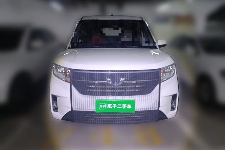 Used Wuling Hongguang PLUS 2021 Commercial Version 1.5L Manual Standard Edition 7-Seater Front