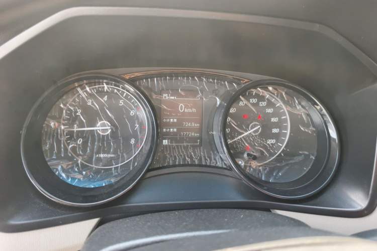 Used Wuling Hongguang PLUS 2021 Commercial Version 1.5L Manual Standard Edition 7-Seater Instrument Cluster