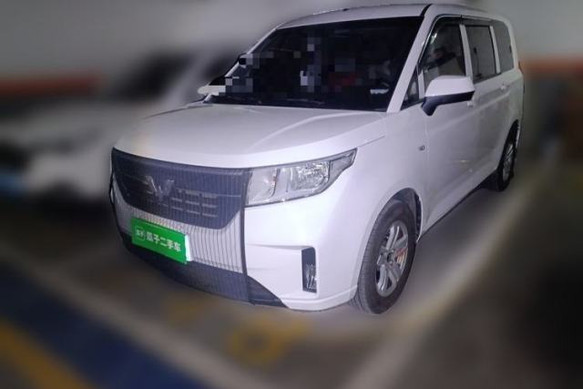 Used Wuling Hongguang PLUS 2021 Commercial Version 1.5L Manual Standard Edition 7-Seater
