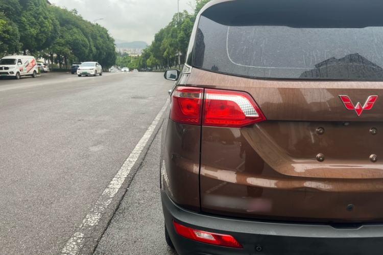 Used Wuling Hongguang S3 2018 1.5L Manual Comfort Model China V Standard Exterior 6