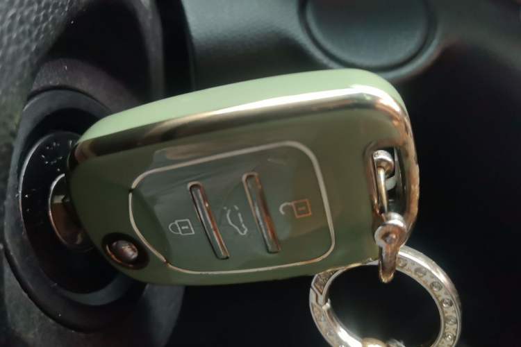 Used Wuling Hongguang S3 2018 1.5L Manual Luxury Model China V Standard Vehicle Key