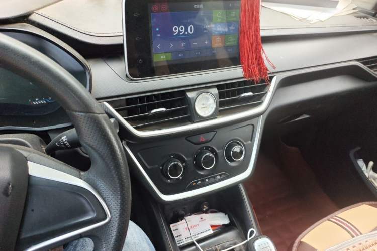 Used Wuling Hongguang S3 2018 1.5L Manual Comfort Model China V Standard Audio And AC Panel