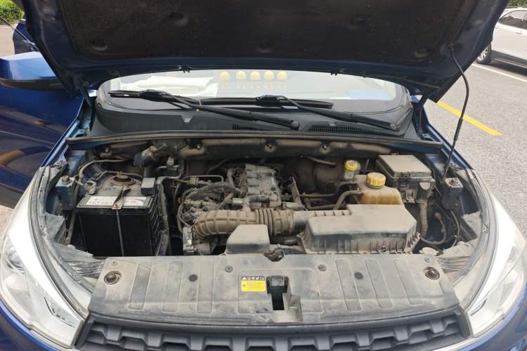 Used Wuling Hongguang S3 2018 1.5L Manual Comfort Model China V Standard Engine Bay