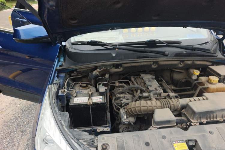 Used Wuling Hongguang S3 2018 1.5L Manual Comfort Model China V Standard Engine Bay Right