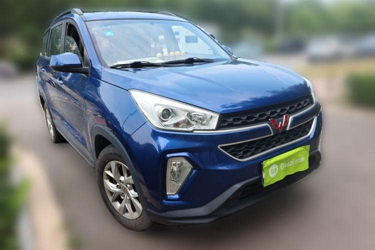 Used Wuling Hongguang S3 2018 1.5L Manual Comfort Model China V Standard Front Right 45 Deg