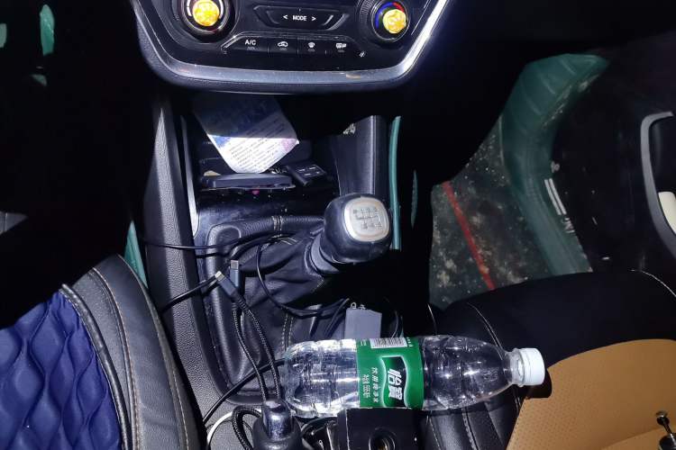 Used Wuling Hongguang S3 2018 1.5T Manual Luxury Model China V Standard Gear Lever