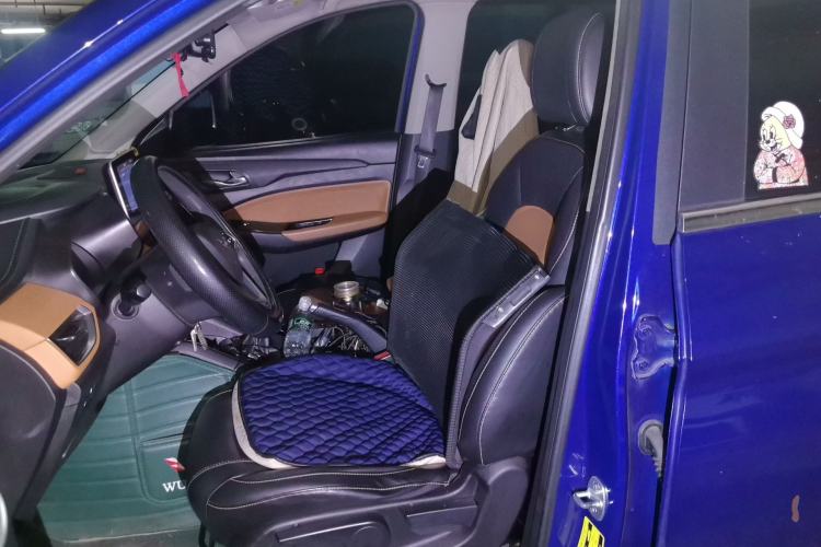 Used Wuling Hongguang S3 2018 1.5T Manual Luxury Model China V Standard Left Front Seat