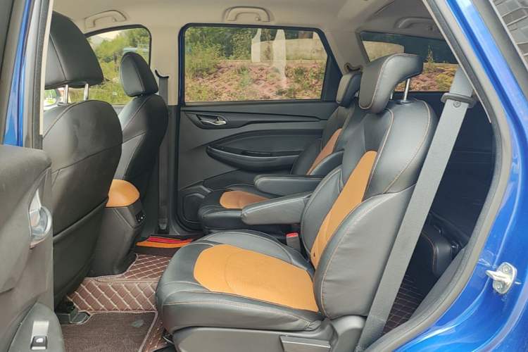 Used Wuling Hongguang S3 2018 1.5L Manual Comfort Model China V Standard Left Rear Seat