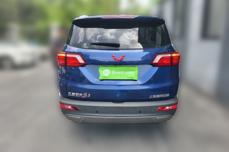 Used Wuling Hongguang S3 2018 1.5T Manual Luxury Model China V Standard Rear