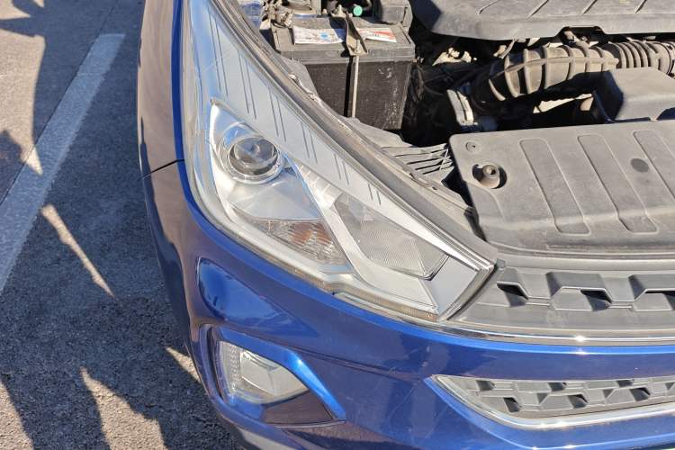 Used Wuling Hongguang S3 2018 1.5L Manual Luxury Model China V Standard Right Front Headlight