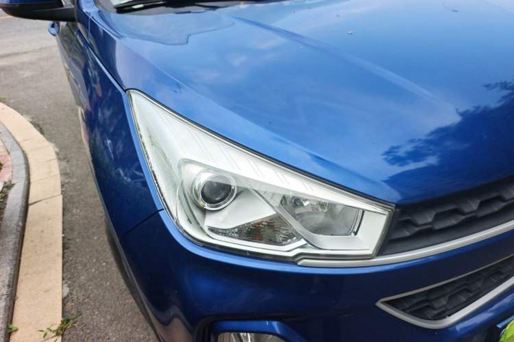Used Wuling Hongguang S3 2018 1.5L Manual Comfort Model China V Standard Right Front Headlight