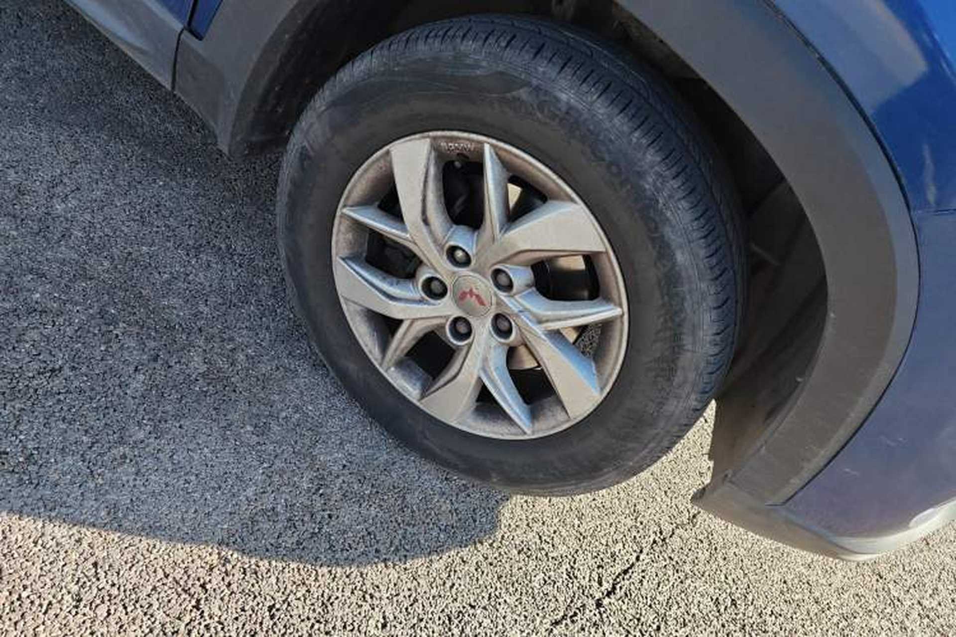 Used Wuling Hongguang S3 2018 1.5L Manual Luxury Model China V Standard Right Front Wheel Hub