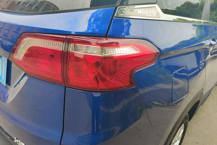Used Wuling Hongguang S3 2018 1.5L Manual Comfort Model China V Standard Right Rear Taillight