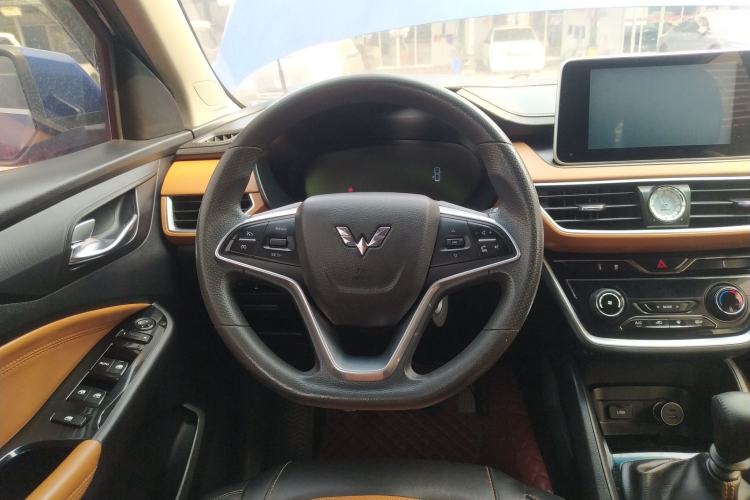 Used Wuling Hongguang S3 2018 1.5L Manual Luxury Model China V Standard Steering Wheel