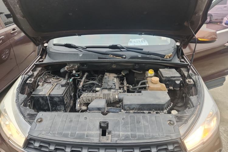 Used Wuling Hongguang S3 2018 1.5L Manual Luxury Model China V Standard Engine Bay