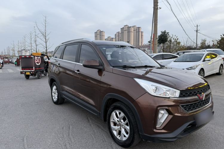Used Wuling Hongguang S3 2018 1.5L Manual Luxury Model China V Standard Exterior 2