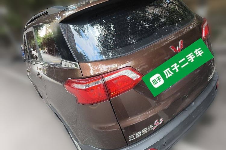 Used Wuling Hongguang S3 2018 1.5L Manual Comfort Model China V Standard Exterior 3