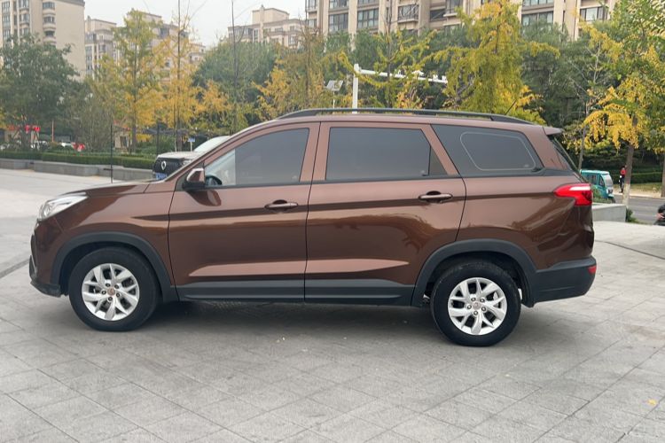 Used Wuling Hongguang S3 2018 1.5L Manual Standard Version China V Standard Exterior 5