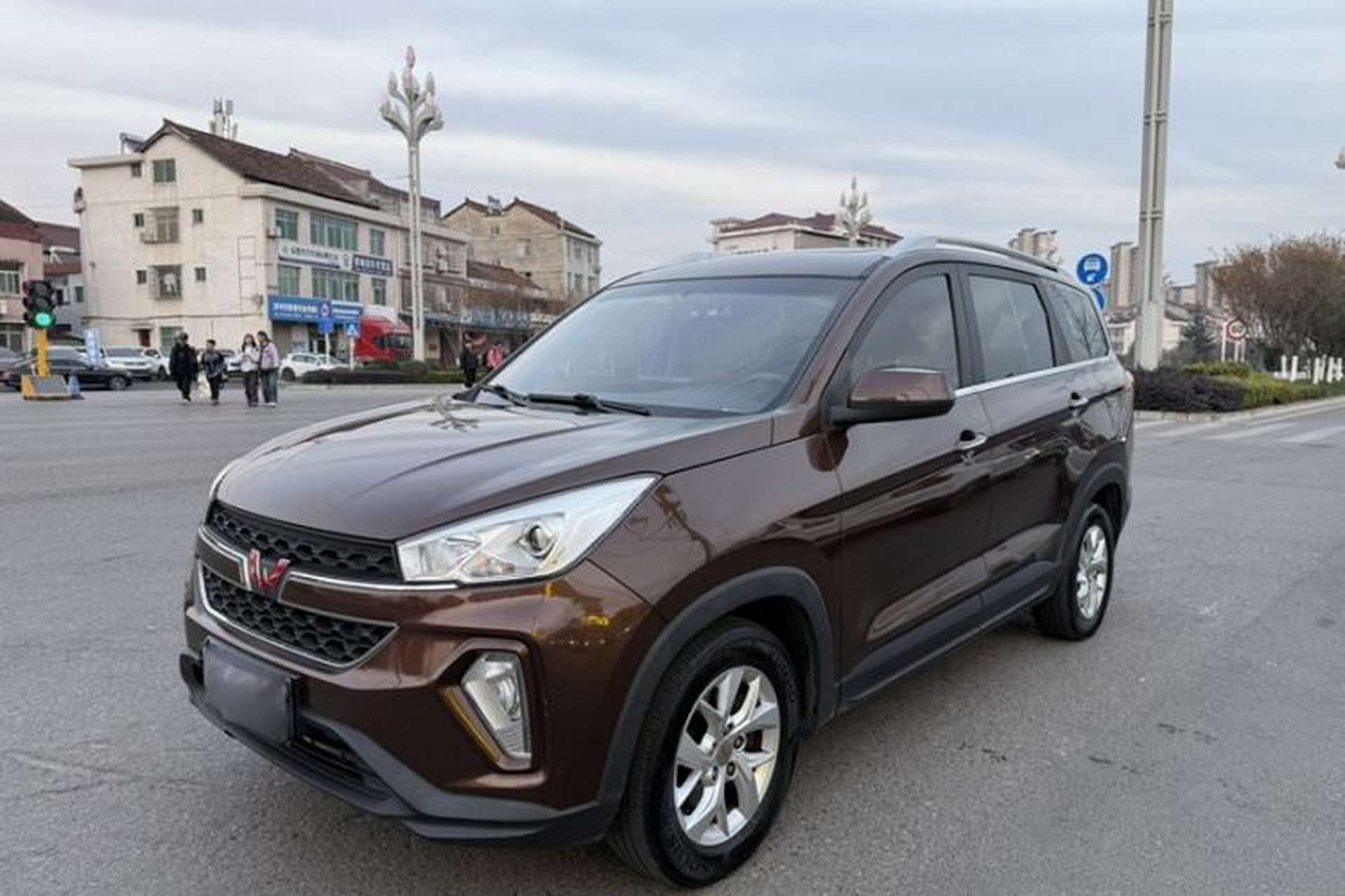 Used Wuling Hongguang S3 2018 1.5L Manual Luxury Model China V Standard Front Left 45 Deg
