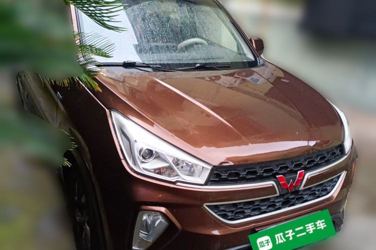 Used Wuling Hongguang S3 2018 1.5T Manual Comfort Model China V Standard Front Right 45 Deg