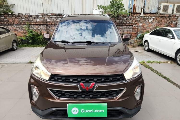 Used Wuling Hongguang S3 2018 1.5L Manual Luxury Model China V Standard Front