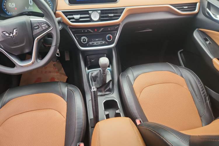 Used Wuling Hongguang S3 2018 1.5L Manual Luxury Model China V Standard Gear Lever