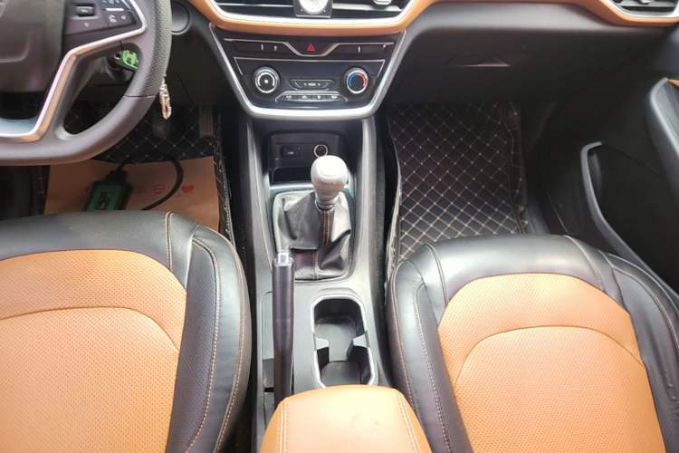 Used Wuling Hongguang S3 2018 1.5L Manual Luxury Model China V Standard Gear Lever