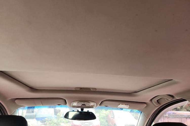 Used Wuling Hongguang S3 2018 1.5L Manual Luxury Model China V Standard Headliner