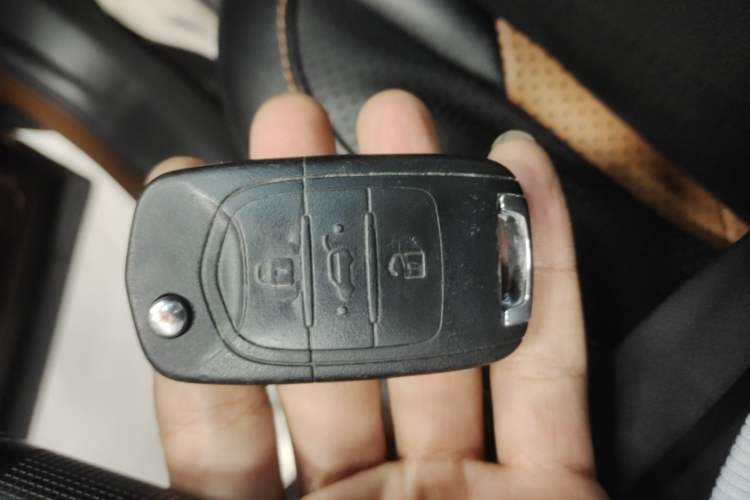 Used Wuling Hongguang S3 2018 1.5T Manual Luxury Model China V Standard Interior 1