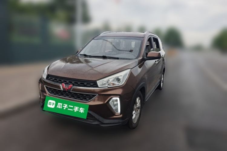 Used Wuling Hongguang S3 2018 1.5L Manual Luxury Model China V Standard Guazi used car, China used car export, Used car for sale, Used  cars, Cheapest cars for sale