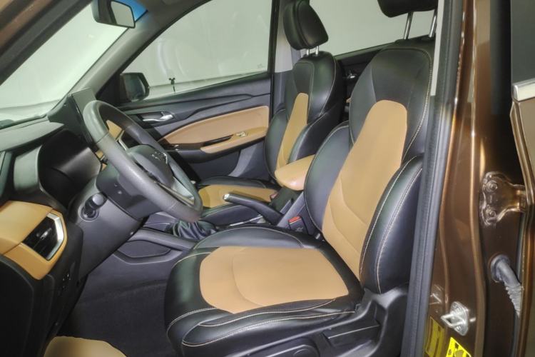 Used Wuling Hongguang S3 2018 1.5T Manual Luxury Model China V Standard Left Front Seat